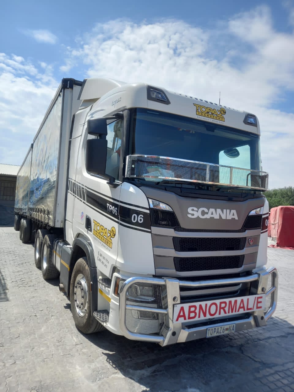 Topaz Transport Scania TP06 fitted with an abnormal load board